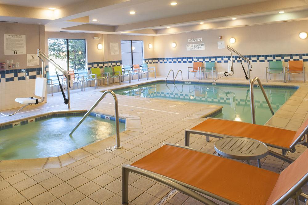 Fairfield Inn & Suites By Marriott Muskegon Norton Shores Exterior photo