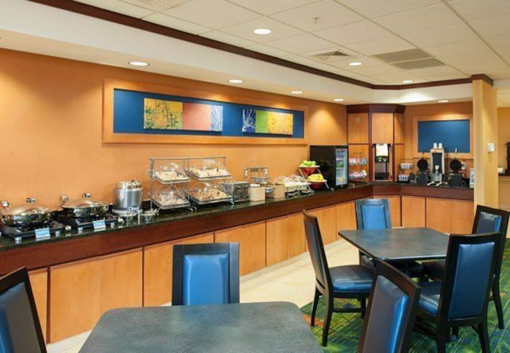 Fairfield Inn & Suites By Marriott Muskegon Norton Shores Exterior photo